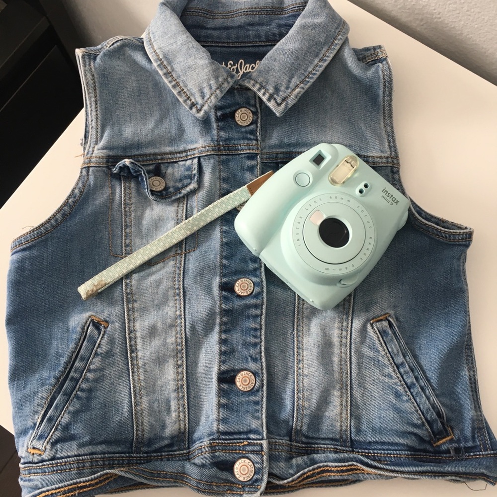 Cat and Jack Jean Vest 📸🦋